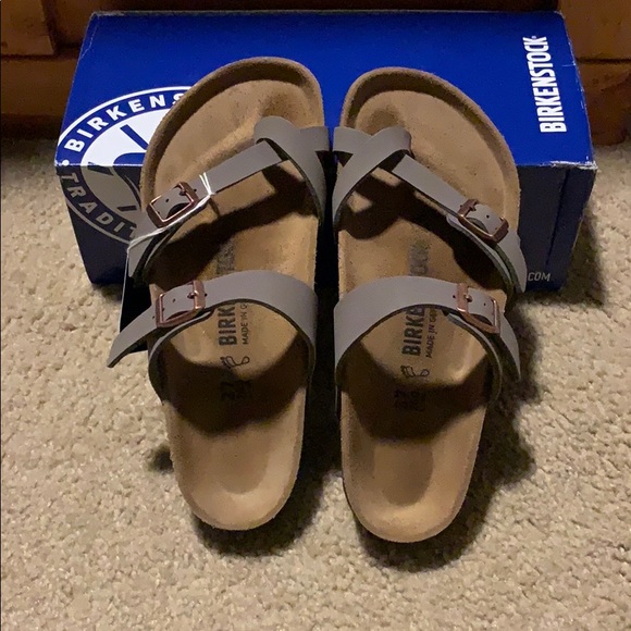 Birkenstock Shoes - Birkenstock Mayari Stone size 6